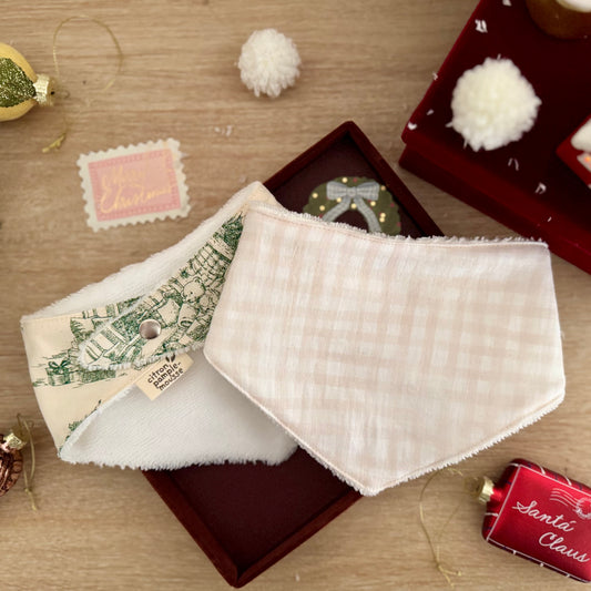 Bavoir de Noël bébé en double gaze – Fait main – parfait pour les mini baveurs