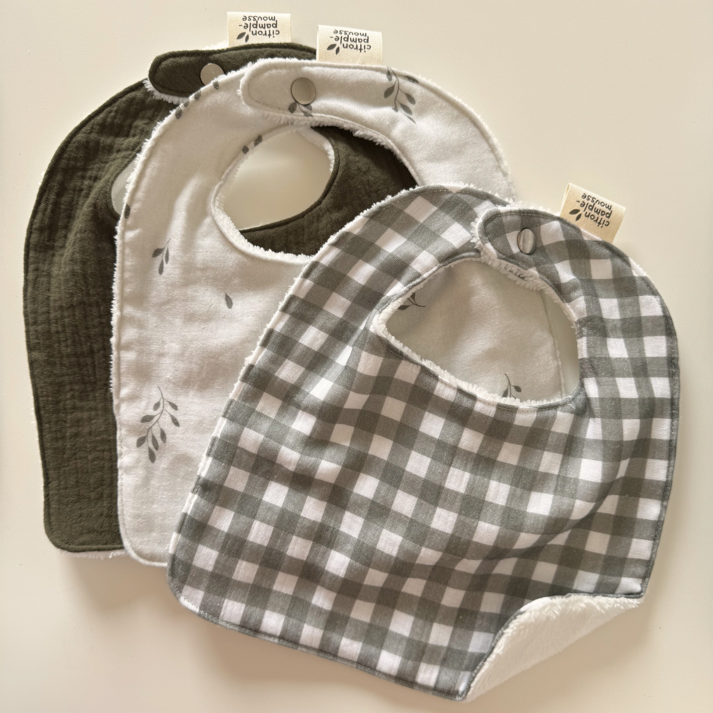 trio bavoirs bébé double gaze vert kaki