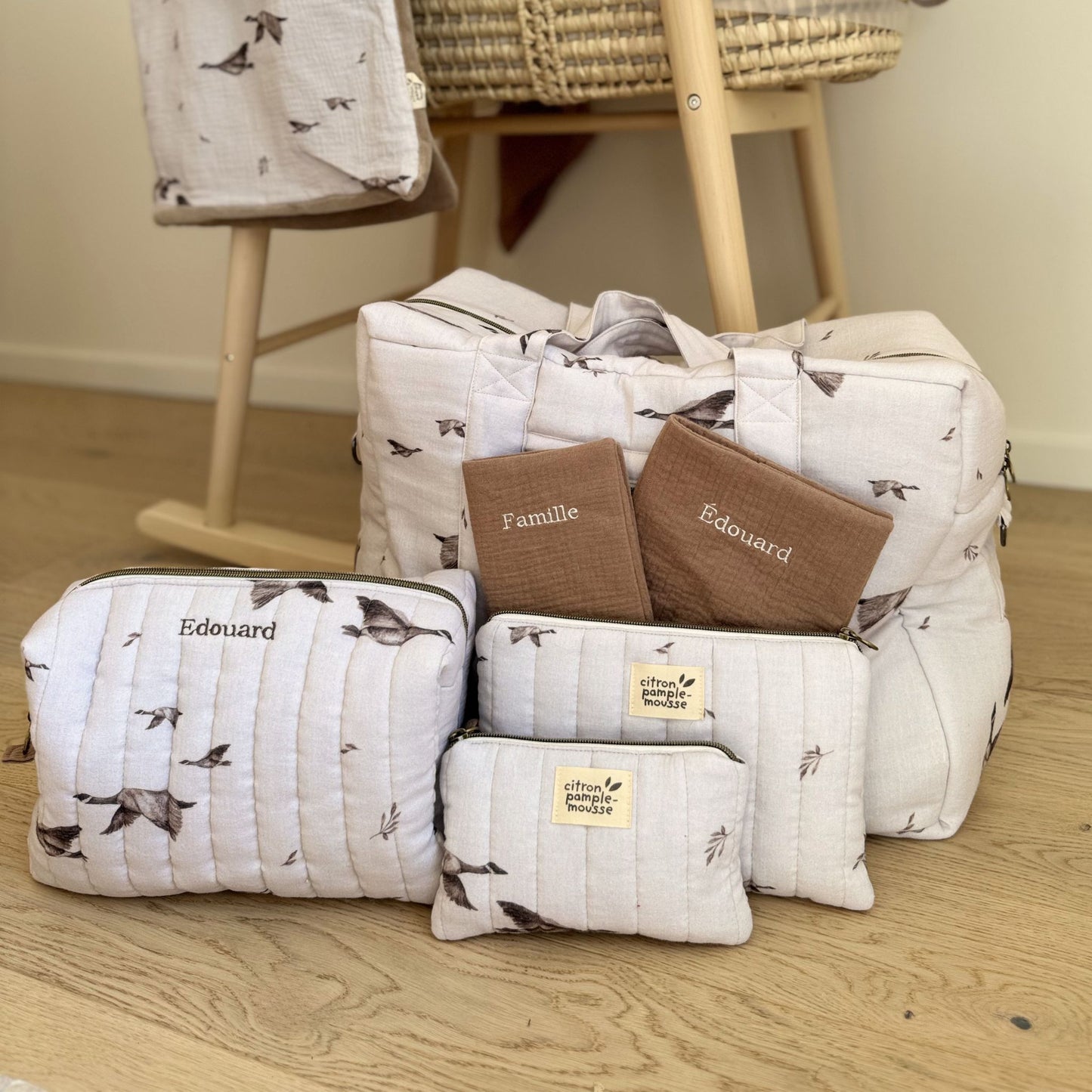 Trousseau bébé à langer cadeau naissance liste naissance bébé